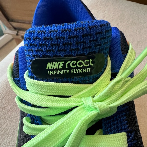 Nike infinity run size 11. Obsidian/bright crimson colour way. - Picture 6 of 7